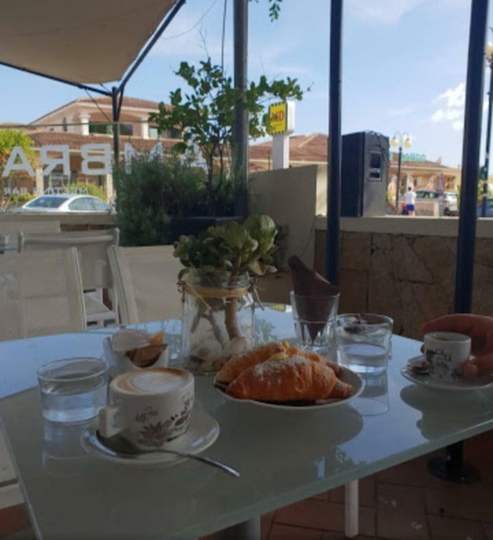 B&B La Pavoncella San Teodoro  Extérieur photo